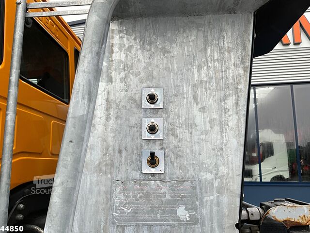 Sistema de brazo de gancho Iveco Trakker AD380T41W 8x6 Euro 6 HMF 19 Tonmeter Z-...