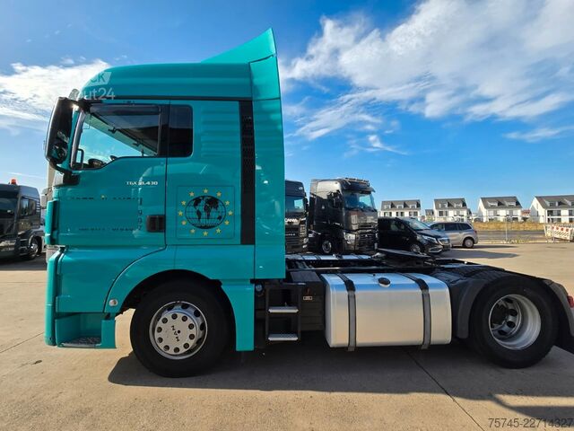 Standart çekici ünitesi MAN TGX 18.430 * ACC * RETARDER * 2X TANK * NAVI
