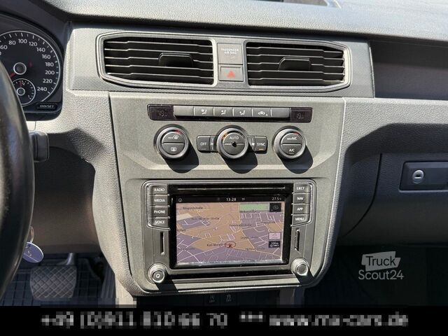 Панелен ван VW Caddy Maxi DSG Klima Navi Kamera 2 Schiebetüren