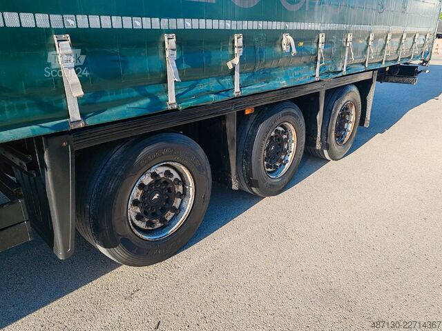 Odprta polprikolica s ponjavo SCHMITZ CARGOBULL SCB S3T