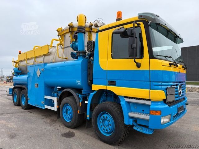 Imutyhjysäiliöauto MERCEDES-BENZ Actros 4140 8x4 KOKS MEGAVAC 8000 ADR Dry Vac