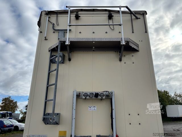Mozgópadlós félpótkocsi SCHMITZ CARGOBULL SW 24 90 m³*ALCOA*SAF*Podest*Plane*Seitentüren
