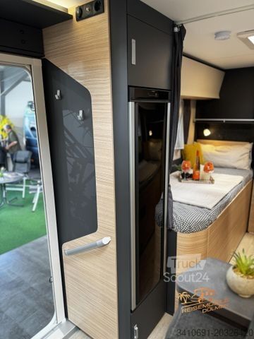Полуинтегрированный автодом HOBBY Maxia T 740 WE Smart Home Teppichboden Assistenz