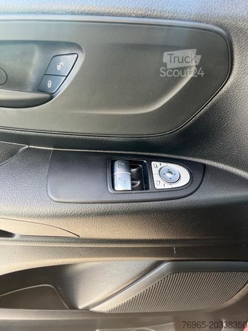 Фургон-панель MERCEDES-BENZ Vito 110 CDI 6G KLIMA TEMPOMAT 3-SITZER SCHRÄNKE