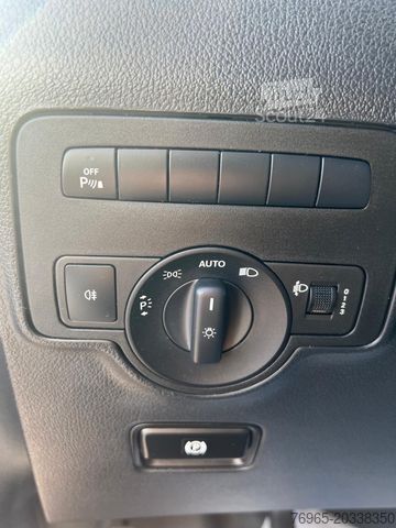 Фургон-панель MERCEDES-BENZ Vito 110 CDI 6G KLIMA TEMPOMAT 3-SITZER SCHRÄNKE