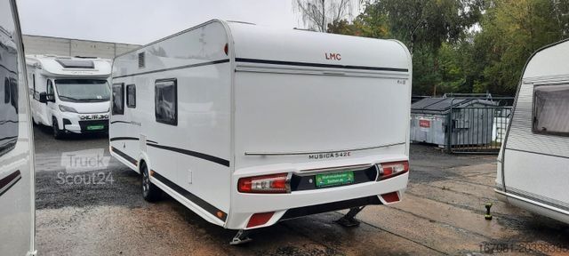 Asuntovaunu LMC Musica 542 E