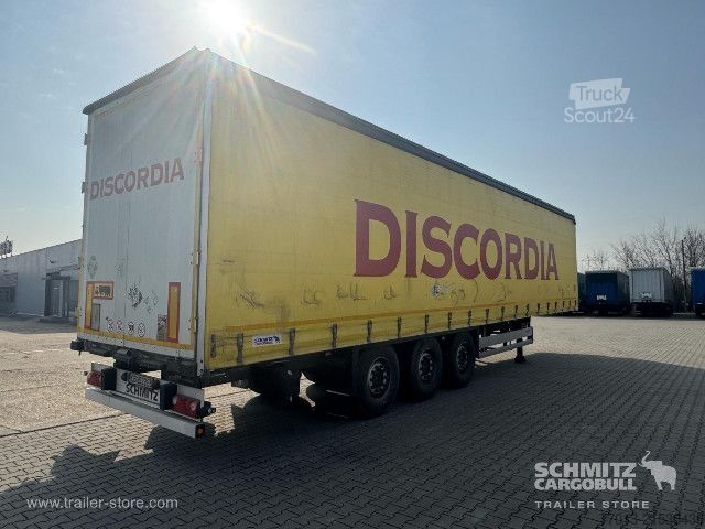 Semirimorchio con telone Schmitz Cargobull Curtainsider Standard