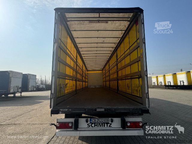 Semirimorchio con telone Schmitz Cargobull Curtainsider Standard