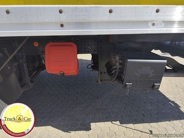 Teherautó furgonnal és hidraulikus emelőhátfallal Iveco stralis 420