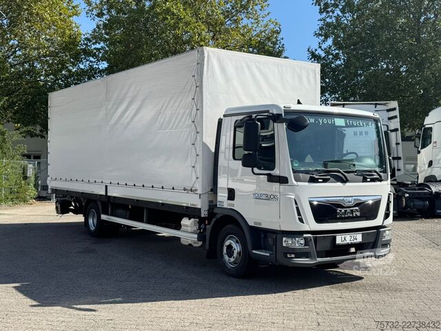 Camion plateau avec bâche MAN TGL 12.220 Plane AHK 6,1 m Luft Klima LBW