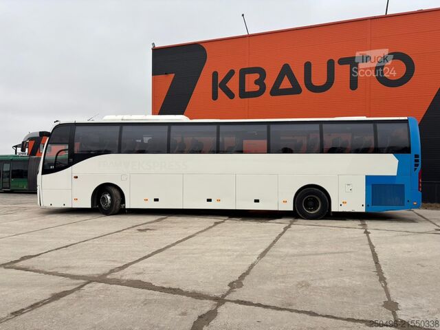 Intercity bus Volvo B8R 9500 4x2 AC / AUXILIARY HEATING / WC / WHEE...