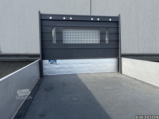 Fourgon pick-up MERCEDES-BENZ Sprinter 215 CDI *DoKa*Klima*AHK*Leder*MBUX*