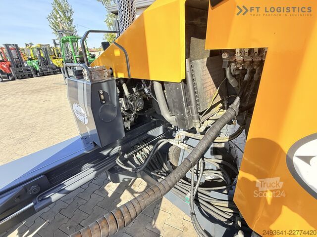 Carretilla retráctil de 4 vías Combilift C4000 / GAS / DUPLEX 5500 / FREE-LIFT