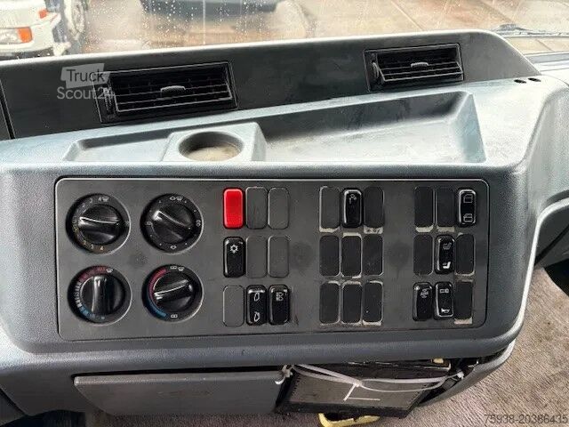 Standaard-SZM Mercedes-Benz Actros 1843 LS (MP1) (EPS WITH CLUTCH (3 PEDALS...