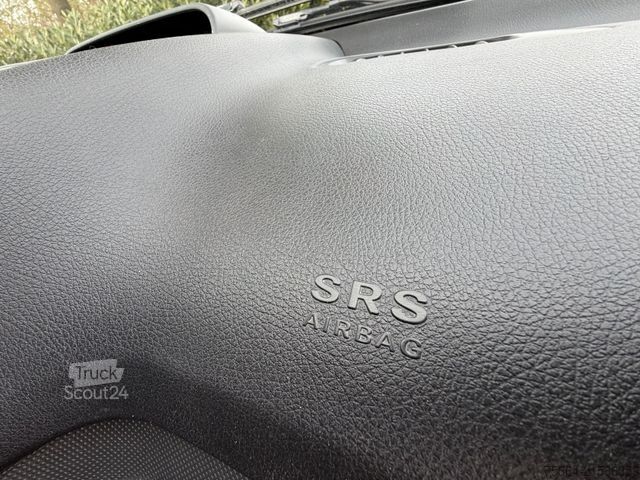 Panel van MERCEDES-BENZ Vito 113Cdi Extra Lang Doppelkabine 2xSchiebetür