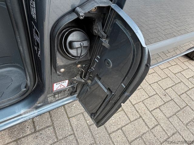 Panel van MERCEDES-BENZ Vito 113Cdi Extra Lang Doppelkabine 2xSchiebetür