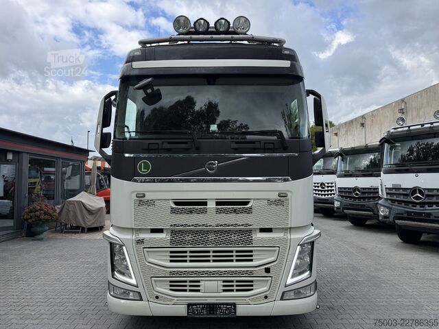 Standardowy ciągnik siodłowy Volvo FH460 6X2 Kran HMF 2620 bis 18.50 Meter