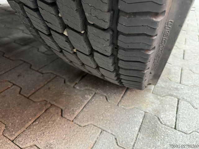 Camion poids lourd MAN TGX 41.680 8X4/4 BBS 250.000 Kg