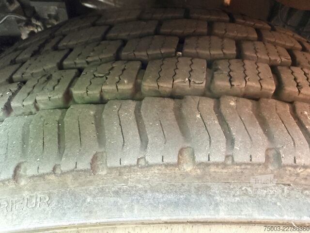 Camion poids lourd MAN TGX 41.680 8X4/4 BBS 250.000 Kg