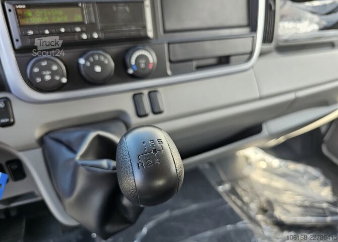 Kravas automašīnas šasija Fuso Canter 6C18 Doka 4x4