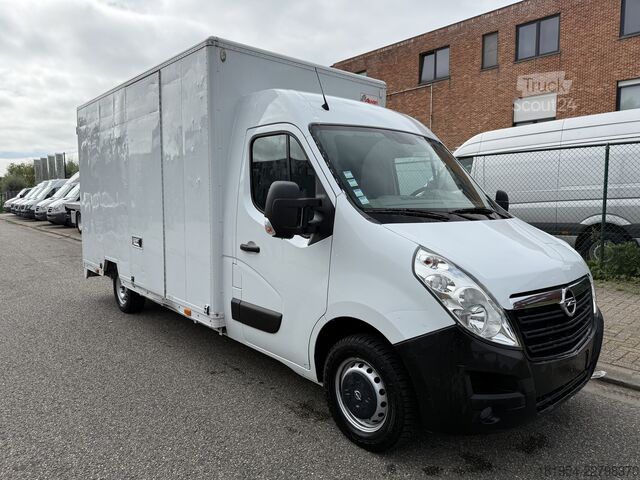 Pielāgota furgonete Opel Sprinter 513cdi