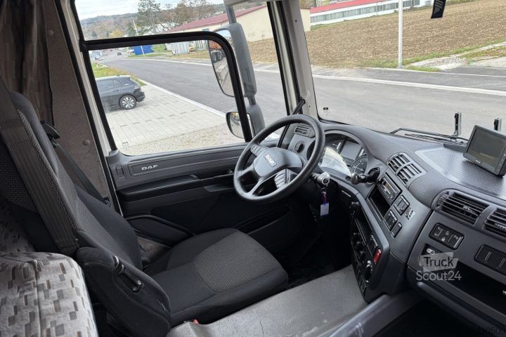Štandardný ťahač DAF CF 400 4x2 Retarder / Swiss-Vehicle