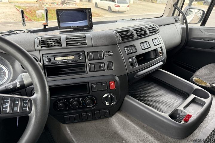 Štandardný ťahač DAF CF 400 4x2 Retarder / Swiss-Vehicle