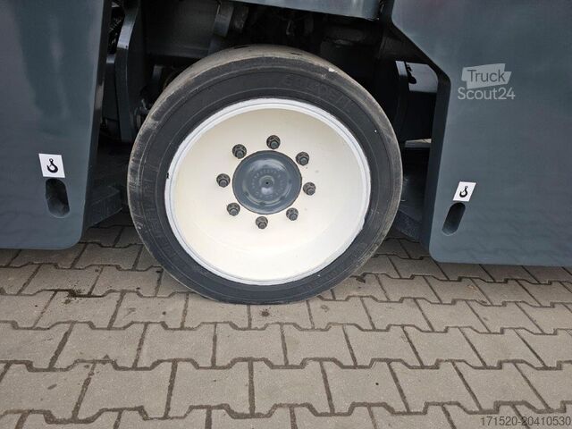 Vierwegestapler Combilift C12000