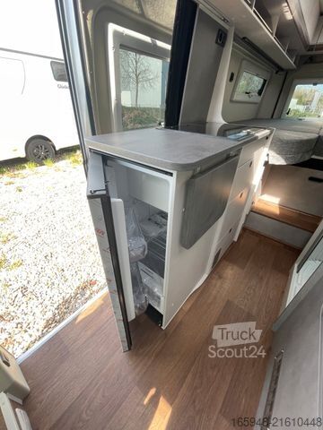 Karavan PÖSSL Summit Shine 600 L  | Premium & Assistenz Paket*