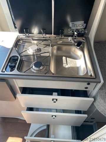 Karavan PÖSSL Summit Shine 600 L R | Premium & Assistenz Paket