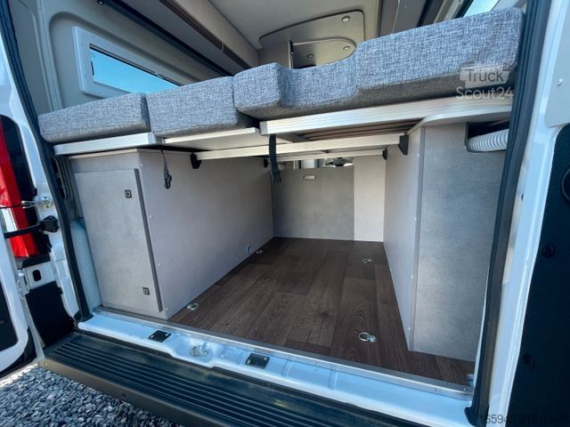 Karavan PÖSSL Summit Shine 600 L R | Premium & Assistenz Paket