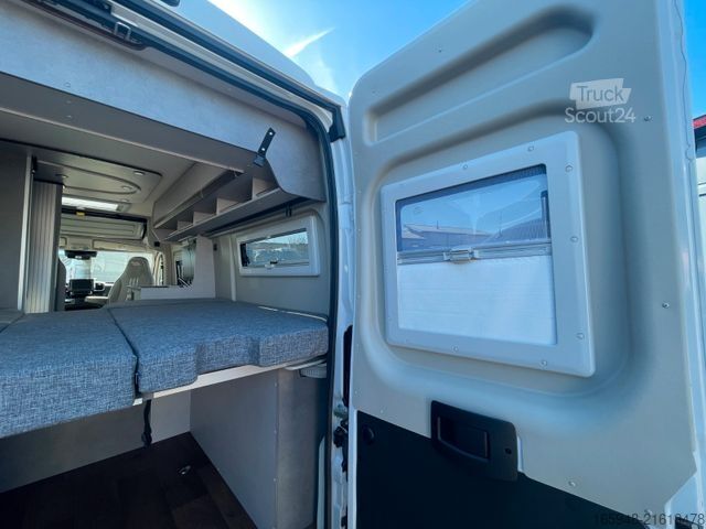 Karavan PÖSSL Summit Shine 600 L R | Premium & Assistenz Paket