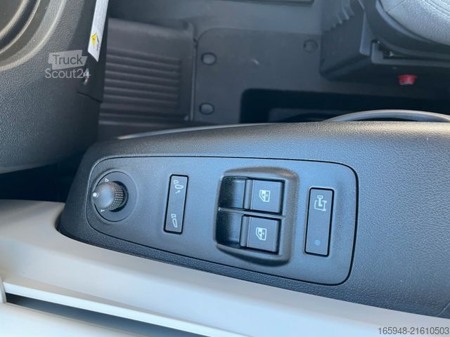 Karavan PÖSSL Summit Shine 600 L E | Premium & Assistenz Paket