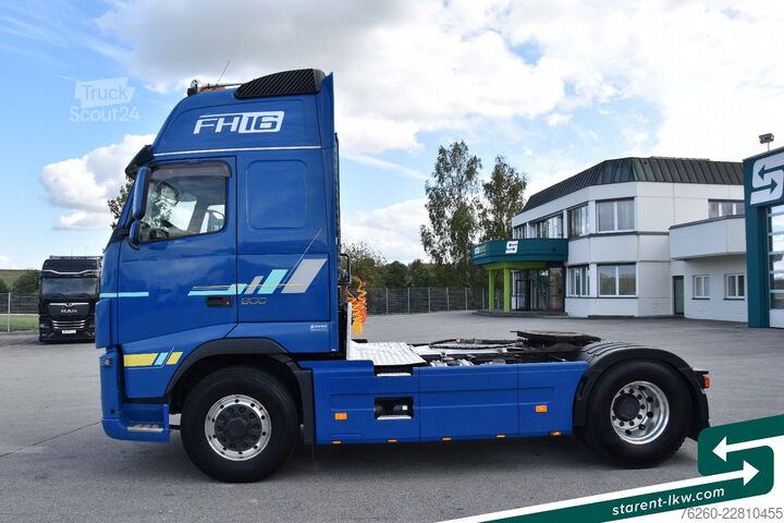 Standardowy ciągnik siodłowy VOLVO FH16 600 X-Track Hydraulik Retarder Alufelgen