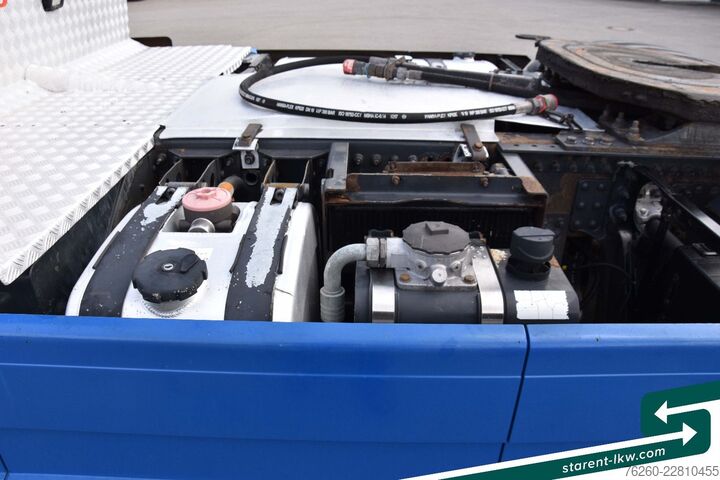 Standardowy ciągnik siodłowy VOLVO FH16 600 X-Track Hydraulik Retarder Alufelgen