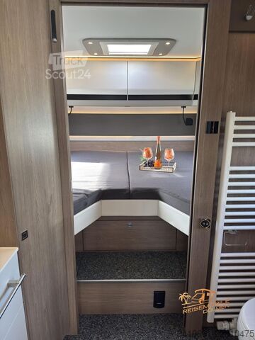 Integriertes Wohnmobil MORELO Loft Premium 86 LB Retarder Wide Axle 2x Lithium