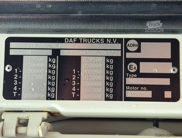 Standardni tegljač DAF XF 480 MX13 FT SSC 2x TANKS PARK AIRCO FULL SPOI
