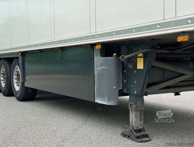 Frigorifik yarı römork SCHMITZ CARGOBULL SCB*S3B CARRIER VECTOR 1550 DISC BRAKES FLOWERWI