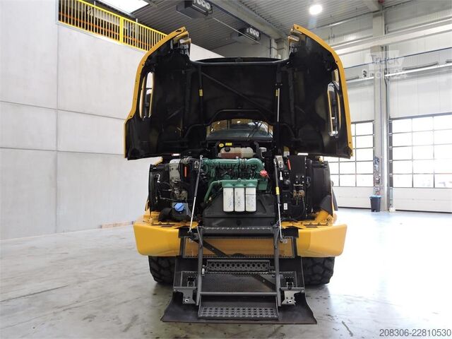 Sonstige VOLVO A25G