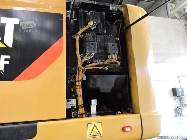 Escavatore gommato CATERPILLAR M314F
