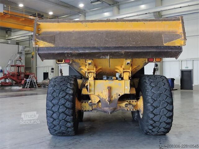 Sonstige VOLVO A40F