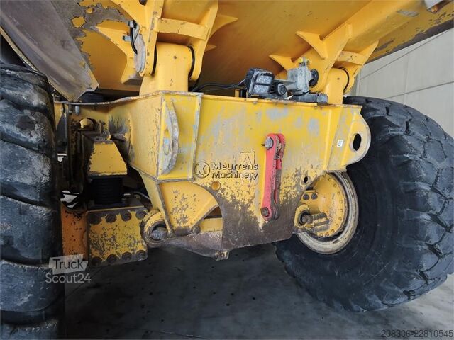Sonstige VOLVO A40F
