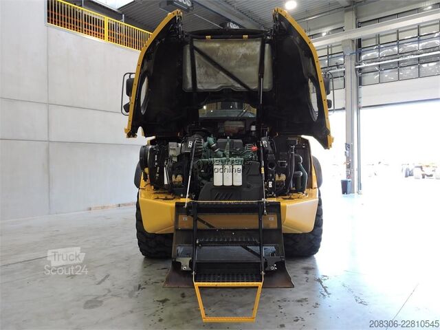 Sonstige VOLVO A40F