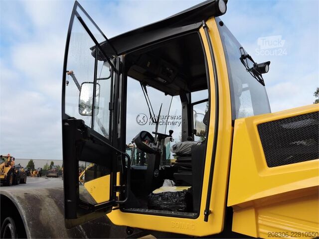 Rouleau monocylindre BOMAG BW226-5CL
