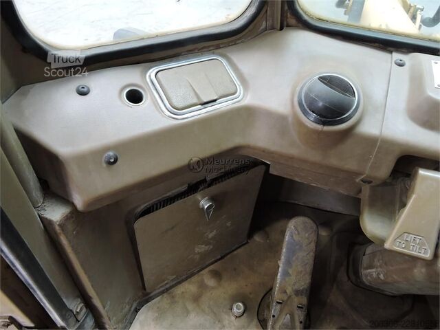 Челен товарач CATERPILLAR 950B