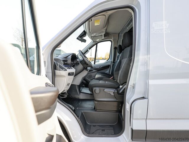 Dubă cu acoperiș înalt Maxus DELIVER 9