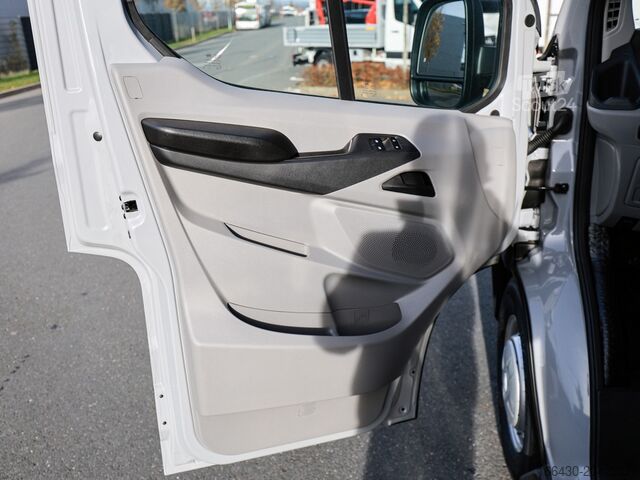 Dubă cu acoperiș înalt Maxus DELIVER 9