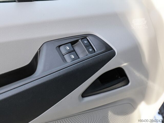 Dubă cu acoperiș înalt Maxus DELIVER 9