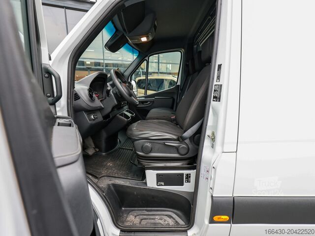 Kastenwagen Mercedes-Benz Sprinter 315 CDI Kasten L2H2 AHK Stdhz. Navi
