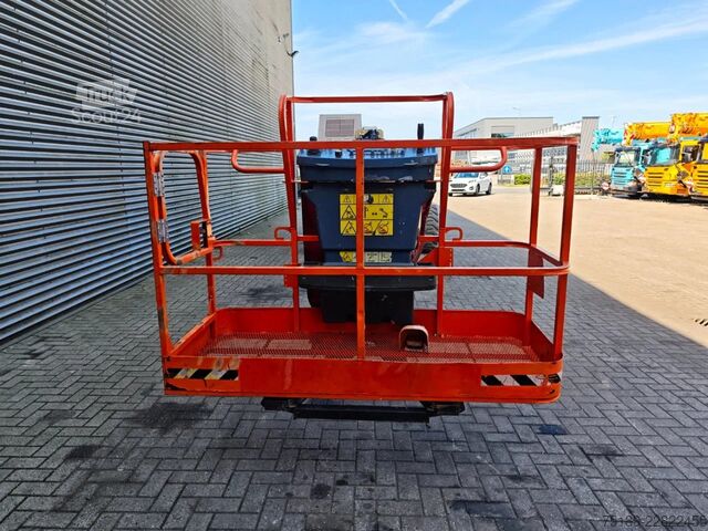 Gelenkteleskoparbeitsbühne JLG E600 JP